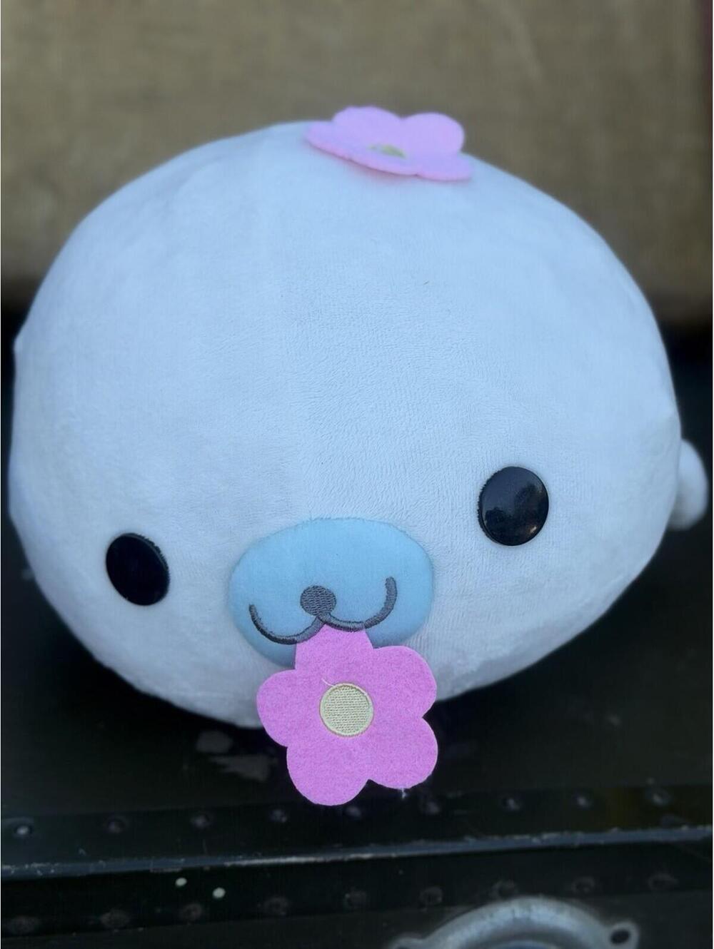 🌸🐳 White Whale Plush Pink Flowers Kawaii Stuffed Animal Pillow 16” 2018 🐳🌸 - Picture 3 of 10